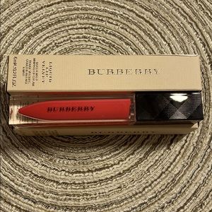 Burberry Kisses Lipstick